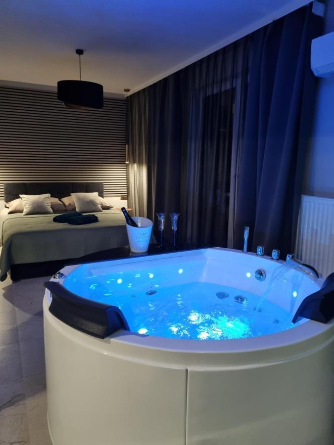 Apartament Jacuzzi Cracóvia Exterior foto